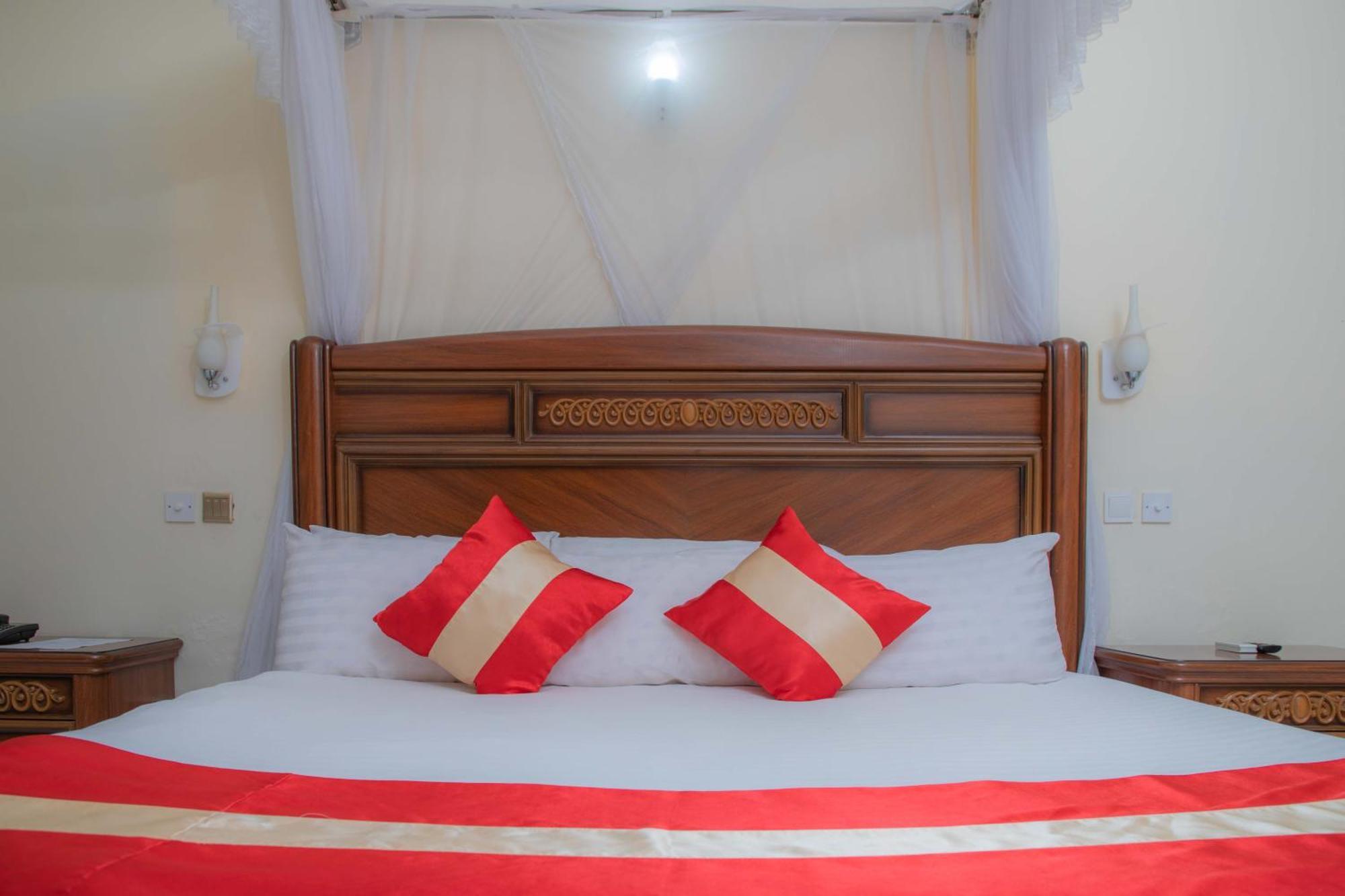 Miika Eco Resort Hotel Hoima المظهر الخارجي الصورة